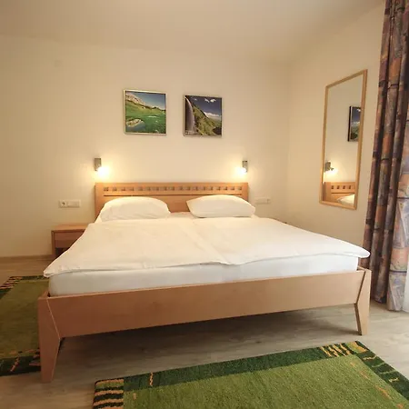 Apartmenthaus Dornroeschen