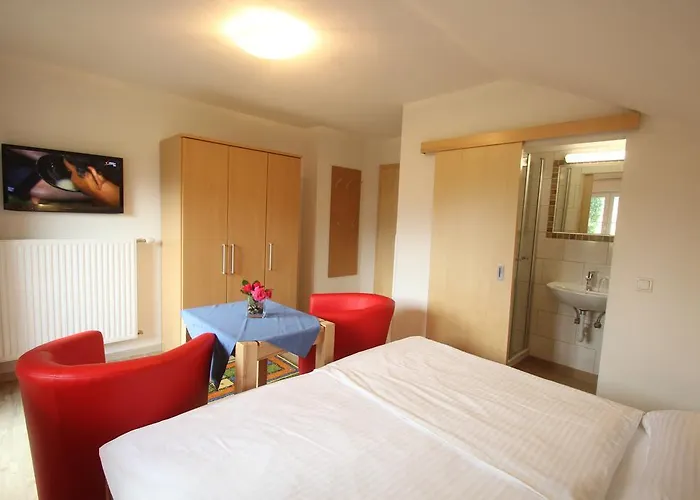 Apartmenthaus Dornroeschen * 람자우 암 다흐스타인